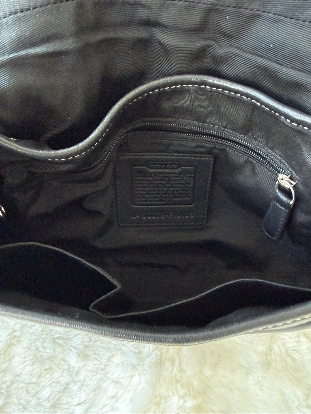 Coach Vintage Y2K Soho Black Leather Shoulder Bag - Picture 15 of 17